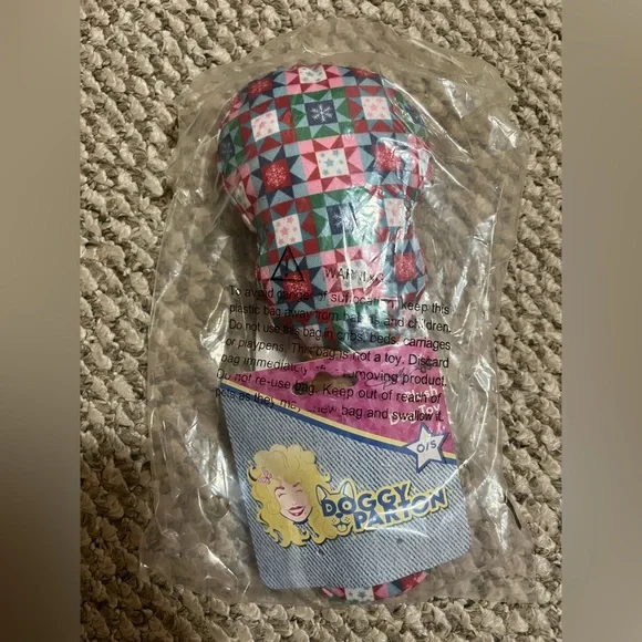 Small Dog clothes and toys - Doggy Parton by Dolly Parton - Picture 13 of 16